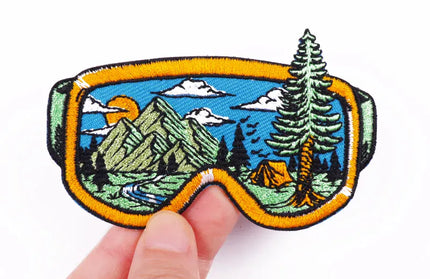 Outdoor Nature Camping Traveler Embroidered Patch Iron On Patches For Clothing Thermoadhesive Patches Hiking Patch For Backpack