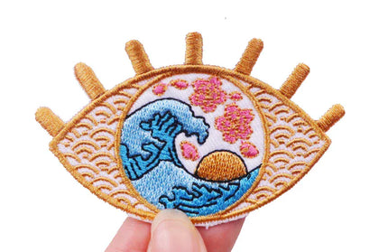 Outdoor Nature Camping Traveler Embroidered Patch Iron On Patches For Clothing Thermoadhesive Patches Hiking Patch For Backpack