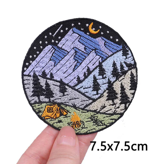 Outdoor Nature Camping Traveler Embroidered Patch Iron On Patches For Clothing Thermoadhesive Patches Hiking Patch For Backpack
