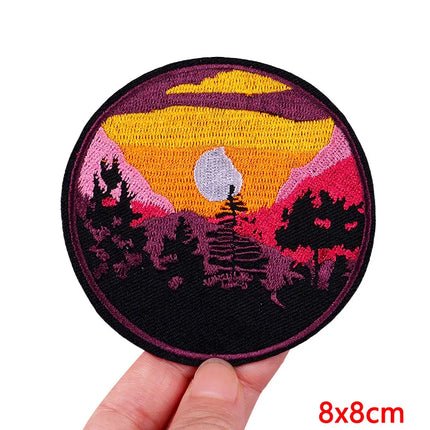 Outdoor Nature Camping Traveler Embroidered Patch Iron On Patches For Clothing Thermoadhesive Patches Hiking Patch For Backpack