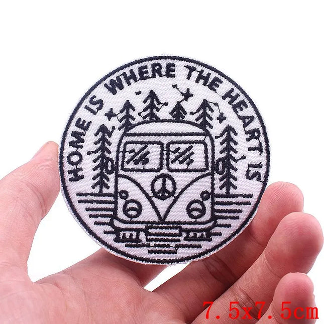 Outdoor Nature Camping Traveler Embroidered Patch Iron On Patches For Clothing Thermoadhesive Patches Hiking Patch For Backpack