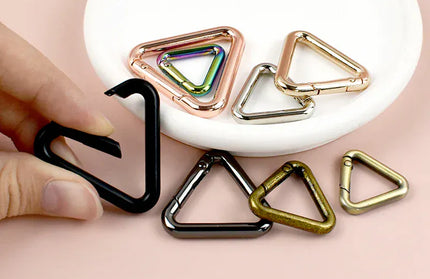 EcoWarra 5/10Pcs Metal Triangle Spring Ring Openable Bag Belt Strap Buckle Carabiner Connect Keyring Dog Chain Snap Clasp Trigger Hook