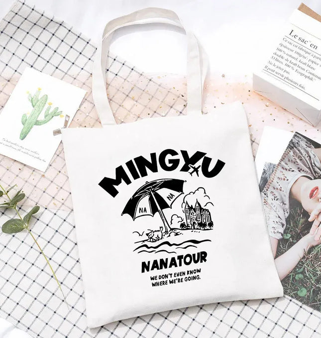 EcoWarra 6 Kpop Nanatour Shoulder Bag Summer Simple White Letter Print Canvas Bag S.Coups Jeonghan Y2k Women's Travel Handbag Eco