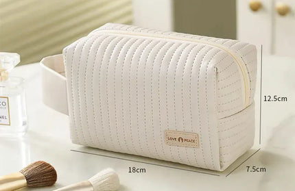 EcoWarra B Large Capcity Makeup Pouch Cosmetic Bags For Women Make Up Organizer Portable Beauty Case Travel Essentials Toiletry Washbag