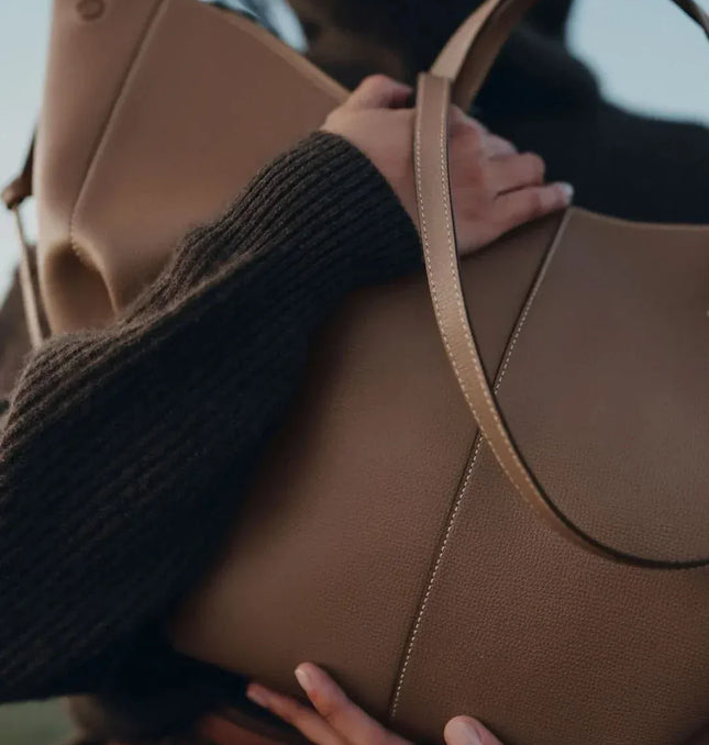 EcoWarra Fashionable French wing bag genuine leather tote bag niche hand-held large capacity shoulder underarm bag, good gift