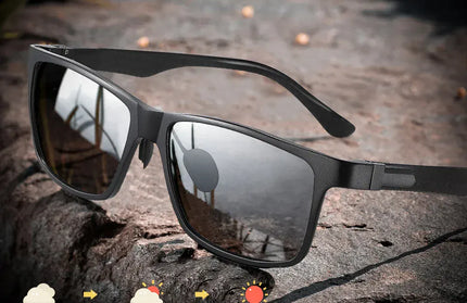 EcoWarra LIOUMO Top Quality Photochromic Polarized Sunglasses For Men Women Carbon Fiber Frame Square Glasses UV400 lentes de sol hombre