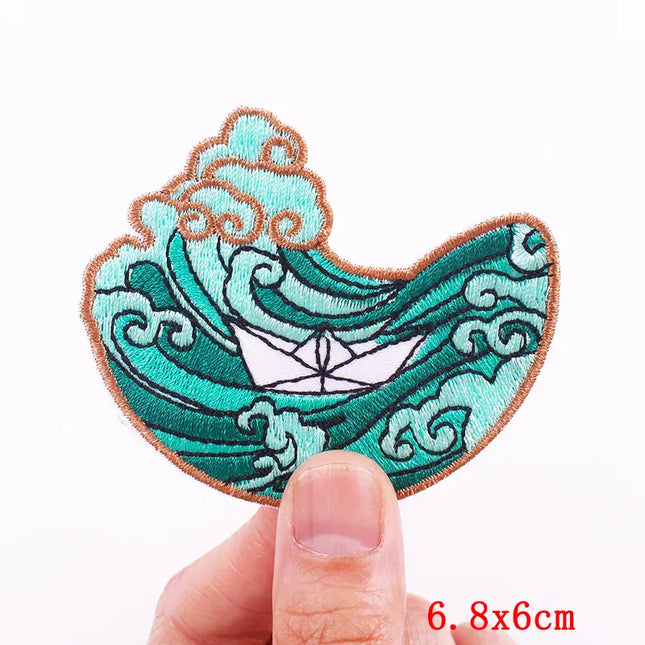 EcoWarra Outdoor Nature Camping Traveler Embroidered Patch Iron On Patches For Clothing Thermoadhesive Patches Hiking Patch For Backpack