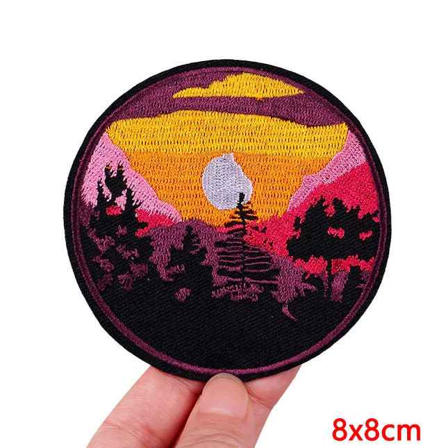 EcoWarra Outdoor Nature Camping Traveler Embroidered Patch Iron On Patches For Clothing Thermoadhesive Patches Hiking Patch For Backpack
