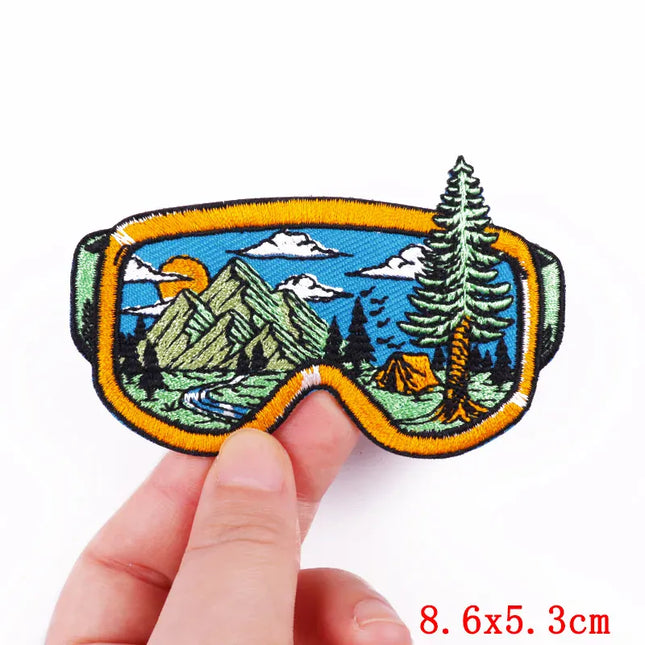 EcoWarra Outdoor Nature Camping Traveler Embroidered Patch Iron On Patches For Clothing Thermoadhesive Patches Hiking Patch For Backpack