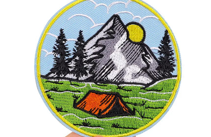 EcoWarra PE8694CT Outdoor Nature Camping Traveler Embroidered Patch Iron On Patches For Clothing Thermoadhesive Patches Hiking Patch For Backpack