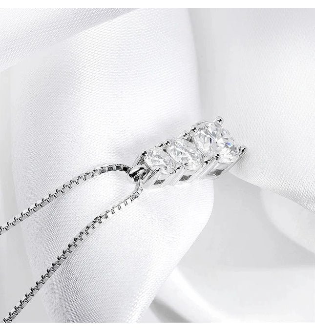 EcoWarra Smyoue 1.8CT Moissanite Pendant for Women Men Sparkling Diamond Necklace 3 Stones Solid Silver 925 Jewellery Luxury Quality GRA