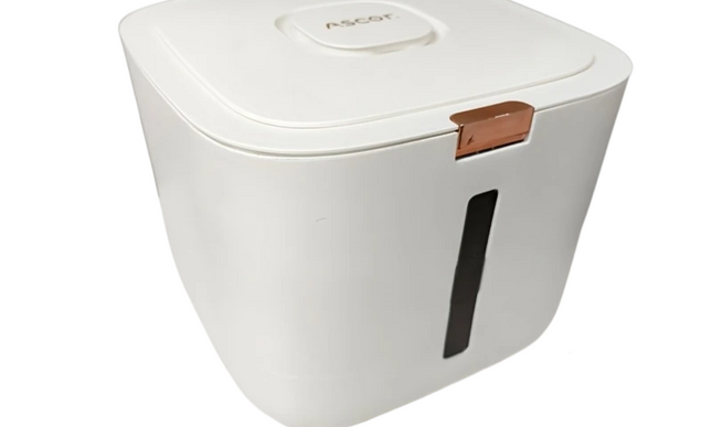 Pet Food Storage Container Flip-Top